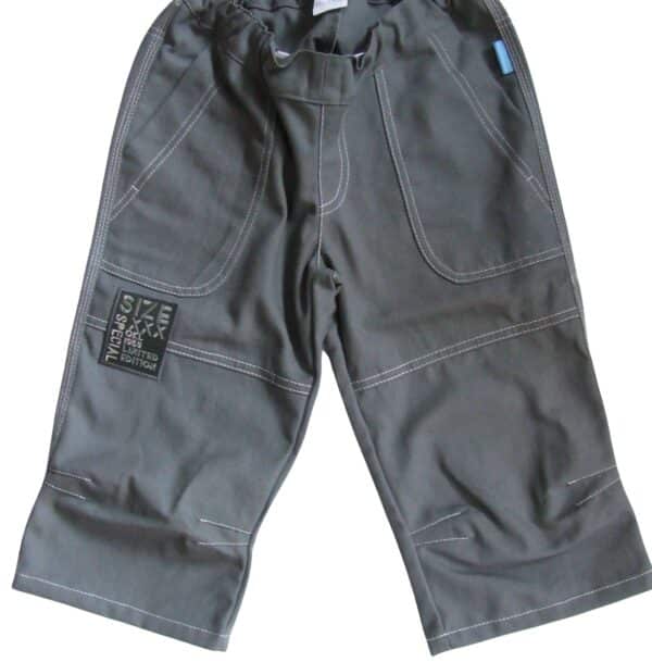 Adjusted summer trousers three quarters