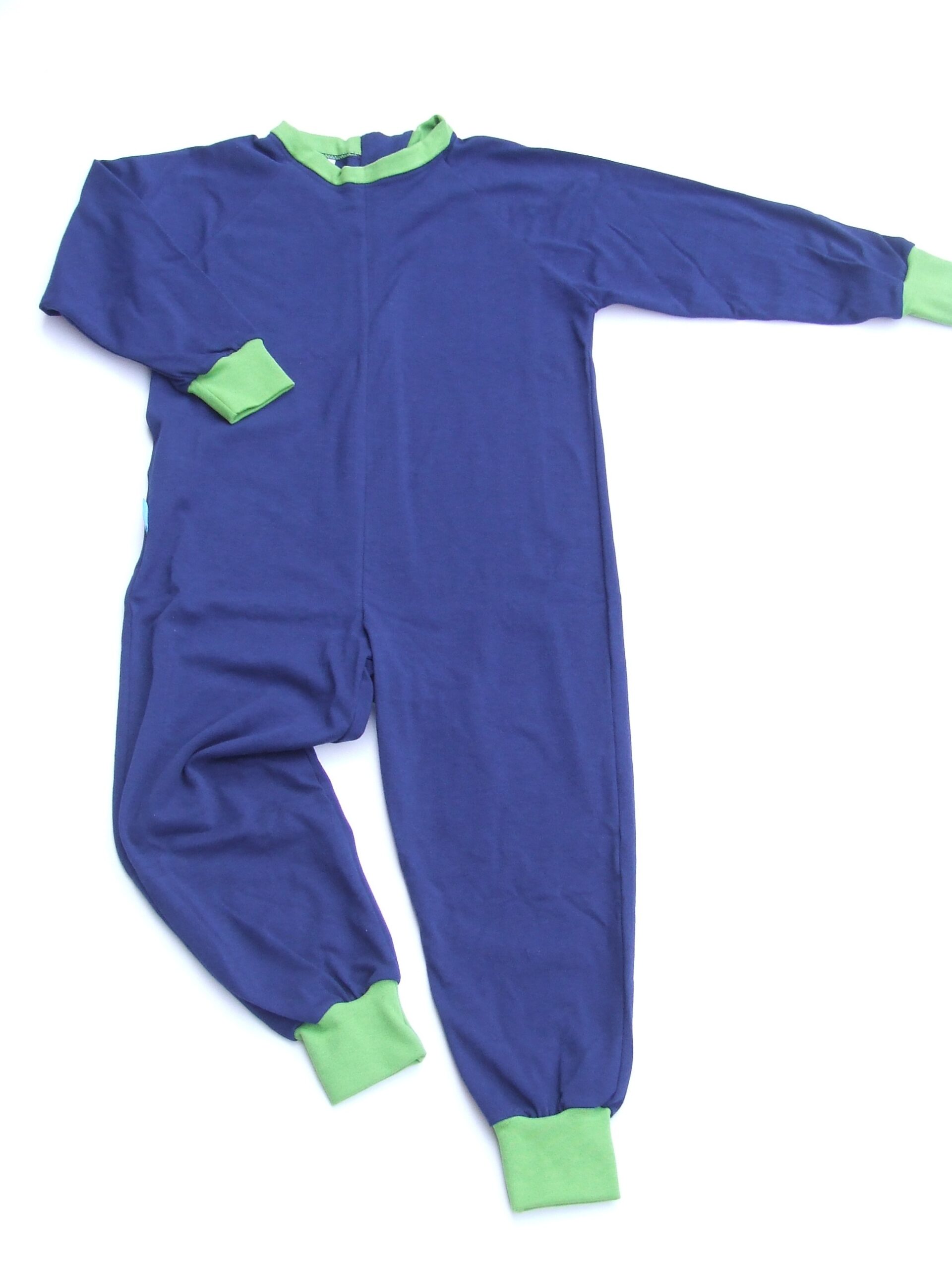 Pyjama mit Rückenreißverschluss S (3–5 Jahre)