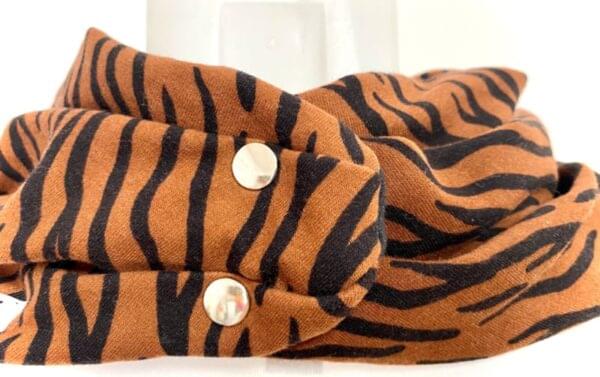 Scarf teenager tiger stripe (308) - Image 2