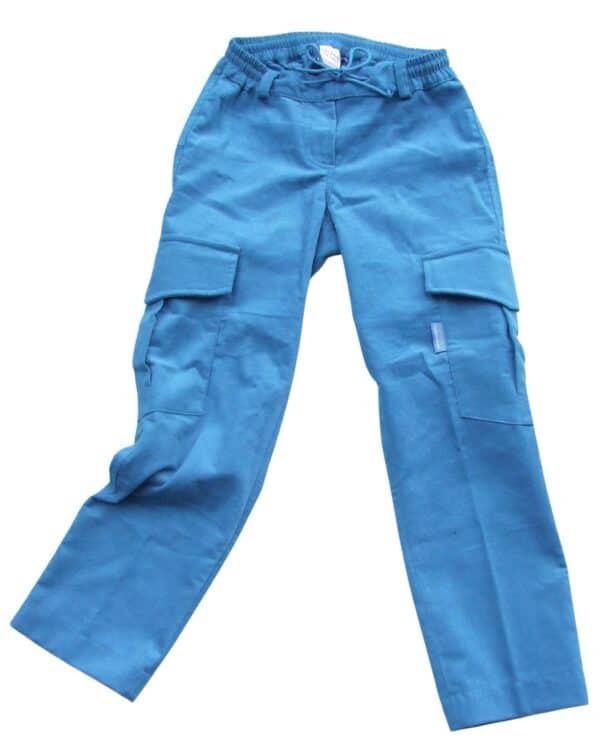 Adjusted corduroy trousers in several colours