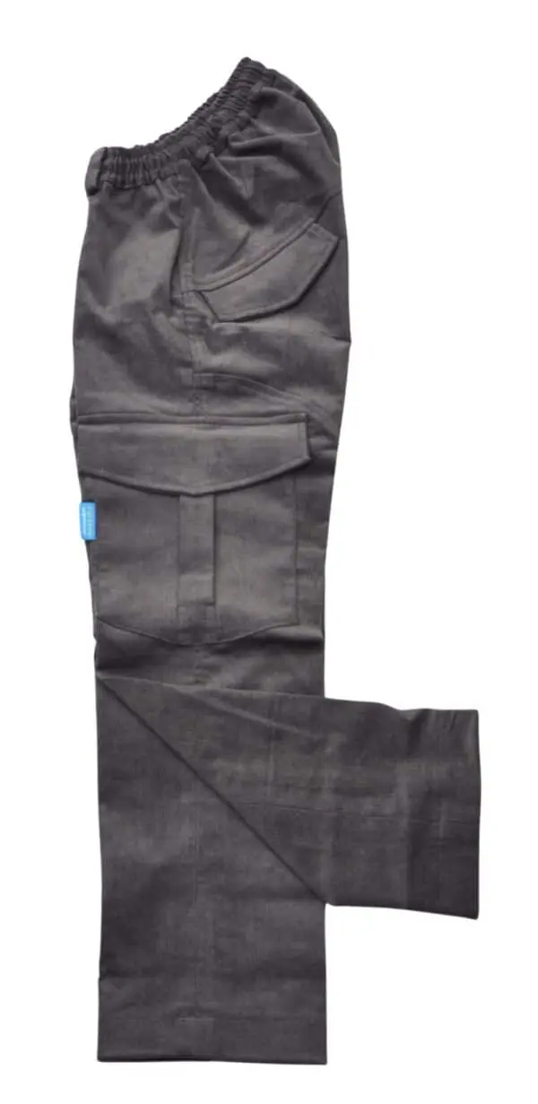 Angepasste Cordhose in diversen Farben – Bild 10