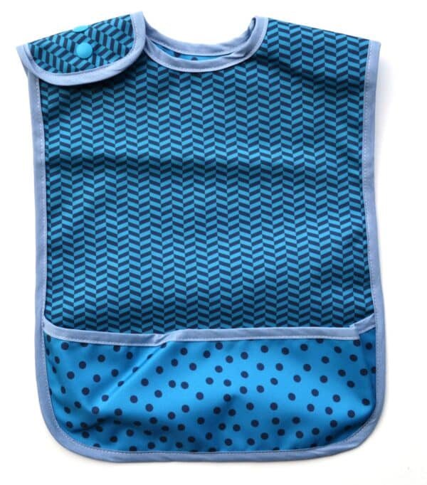 Plasticized bib with collection tray - Image 11