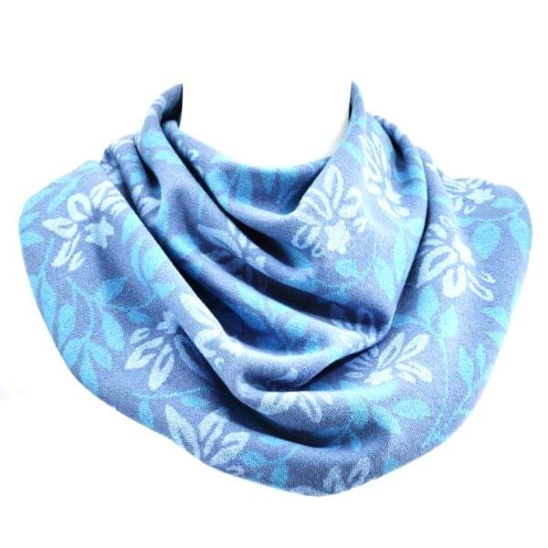 Sjaal volwassenen blauw met bladeren (329)